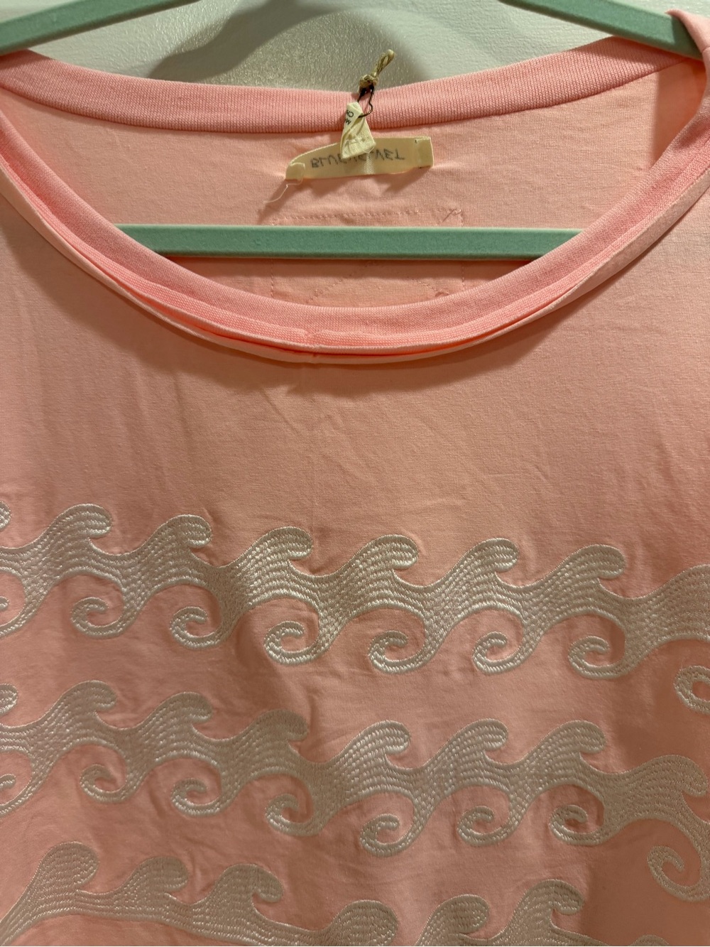 NWT Blue Velvet Pink Short-Sleeve Top w Wave Motif Sz XL - Picture 4 of 6